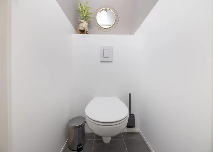 Oase Am Mauerpark - 4 Schlafzimmer - 130qm - Modern Berlin