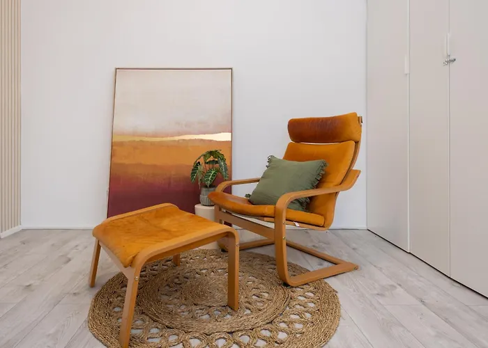 Oase Am Mauerpark - 4 Schlafzimmer - 130qm - Modern Apartament