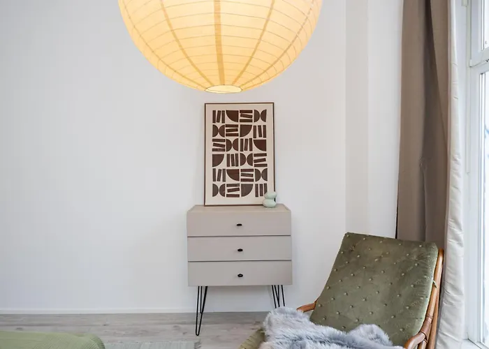 Oase Am Mauerpark - 4 Schlafzimmer - 130qm - Modern