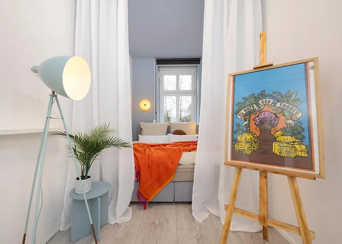 Oase Am Mauerpark - 4 Schlafzimmer - 130qm - Modern Daire *